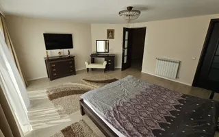 Vila Moderna cu 5 camere, garaj si 921 mp de curte, in Tocile - Poză 13