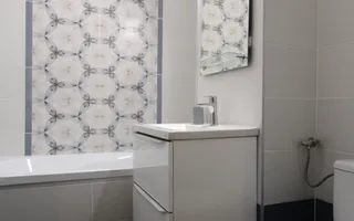 Mobilat nou/modern, 2 bai, centrala proprie;Soarelui/Scoala 30. - Poză 16