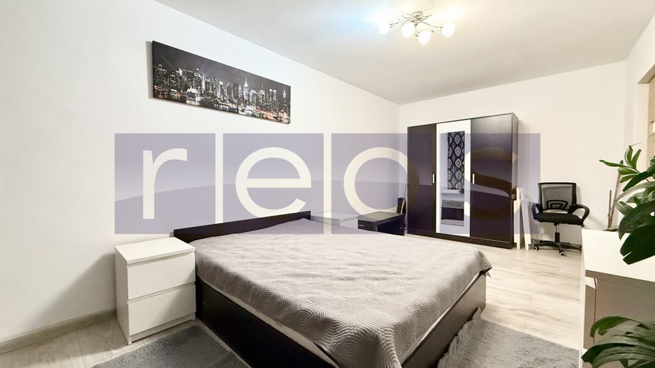 VÂNZARE GARSONIERĂ | ZONA TITAN | COMPLET MOBILAT ȘI UTILAT - Poză 2