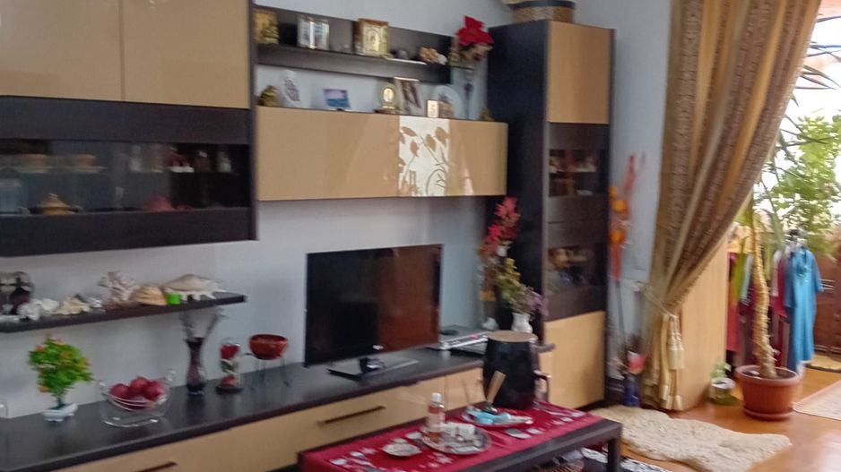 Vanzare apartament 3 camere zona Sebastian sector 5 - Poză 1