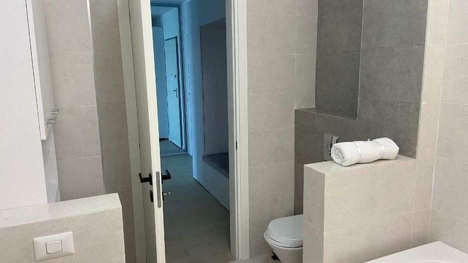 Apartament 2 camere de închiriat – VEDERE FRONTALA LA LAC/ Termen Lung - Poză 14