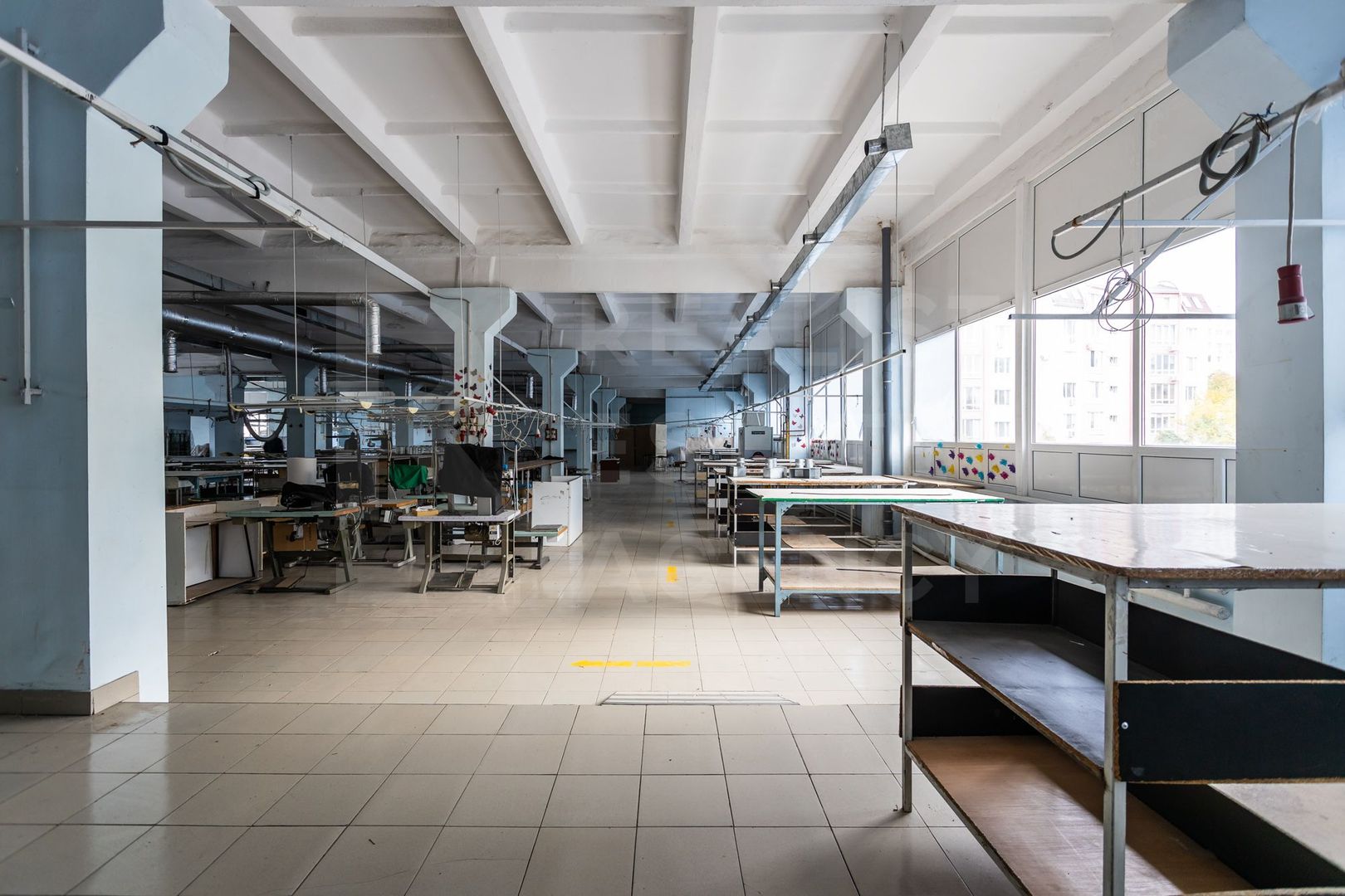 Chirie, spațiu industrial, 1000 mp, str. Sprîncenoaia, Centru - Poză 3