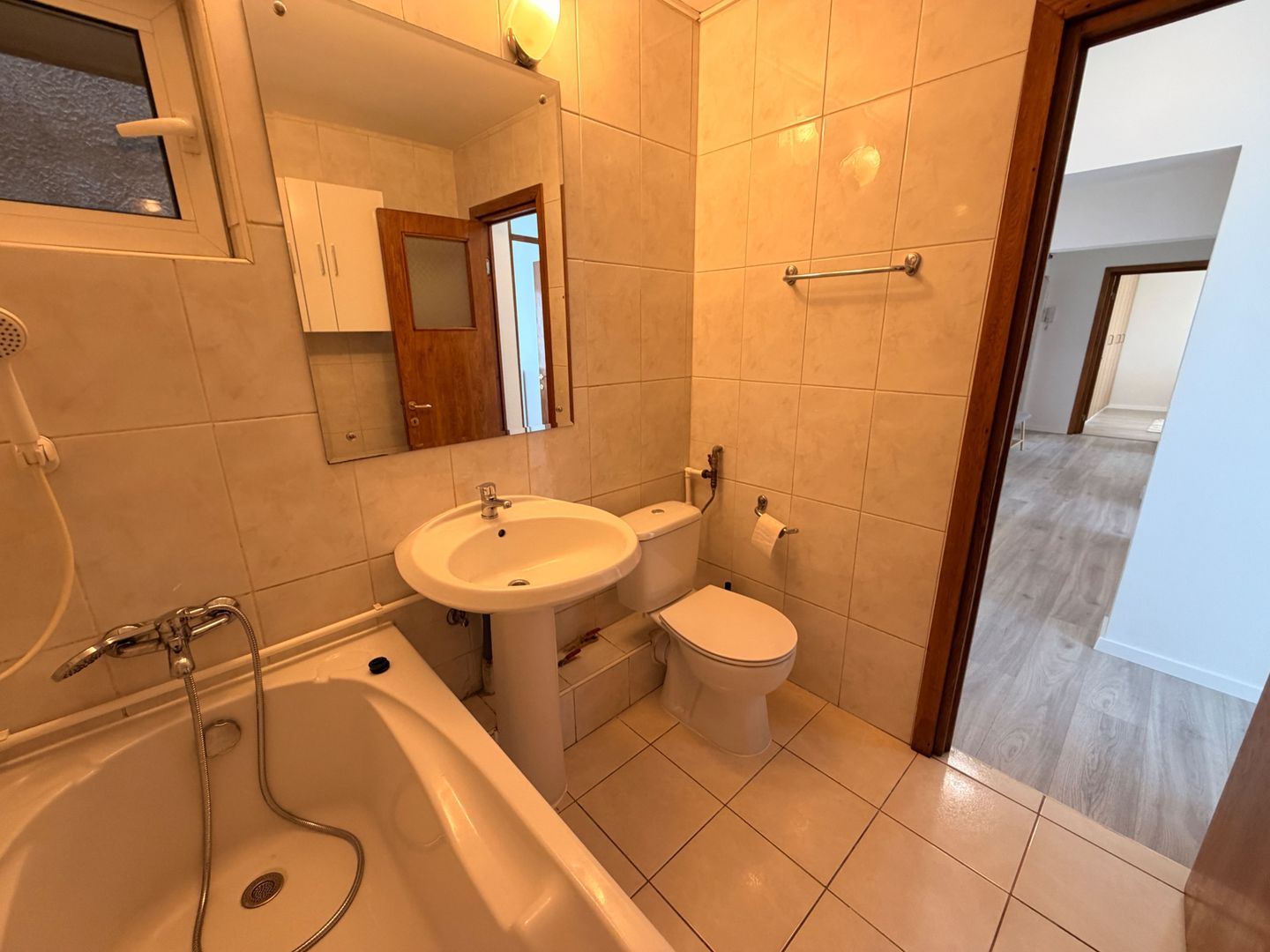 3 camere Casa Poporului 13 Septembrie Marriott Panduri Monitorul Oficial - Poză 10