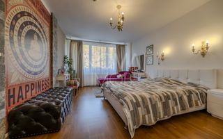 Casa individuala  - vedere spre padure - Parcul Sub Arini - Poză 5