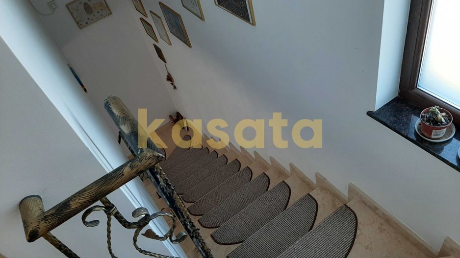 Casă individuală 3 camere de vânzare | Tunari | curte proprie - Poză 14