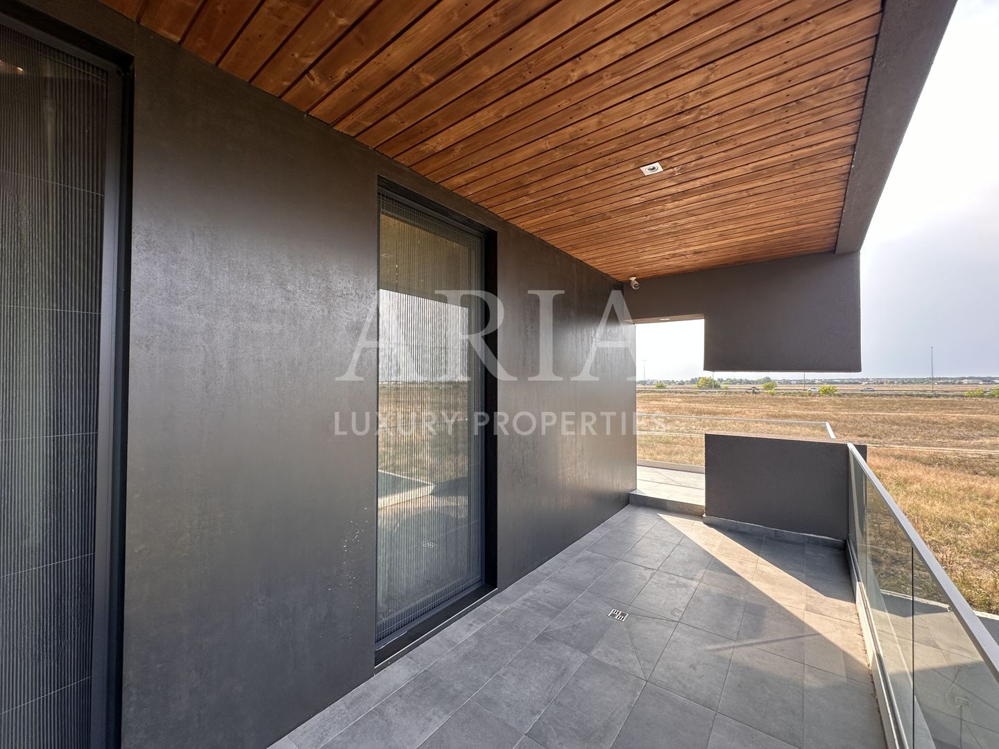 SMART VILLA - POOL - LUXURY GATED COMMUNITY - NEAR THE FOREST - Poză 12