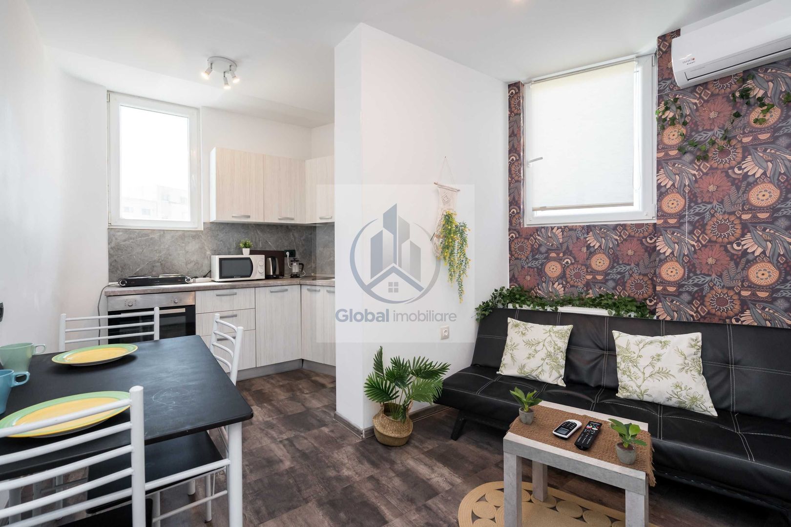 2 Rooms | 5 Minutes walk to Unirii Metro | Landlord - Poză 1