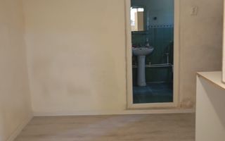 REDUCERE PRET - CASA RENOVABILA + 600 MP TEREN - BARIERA VALCII - Poză 6