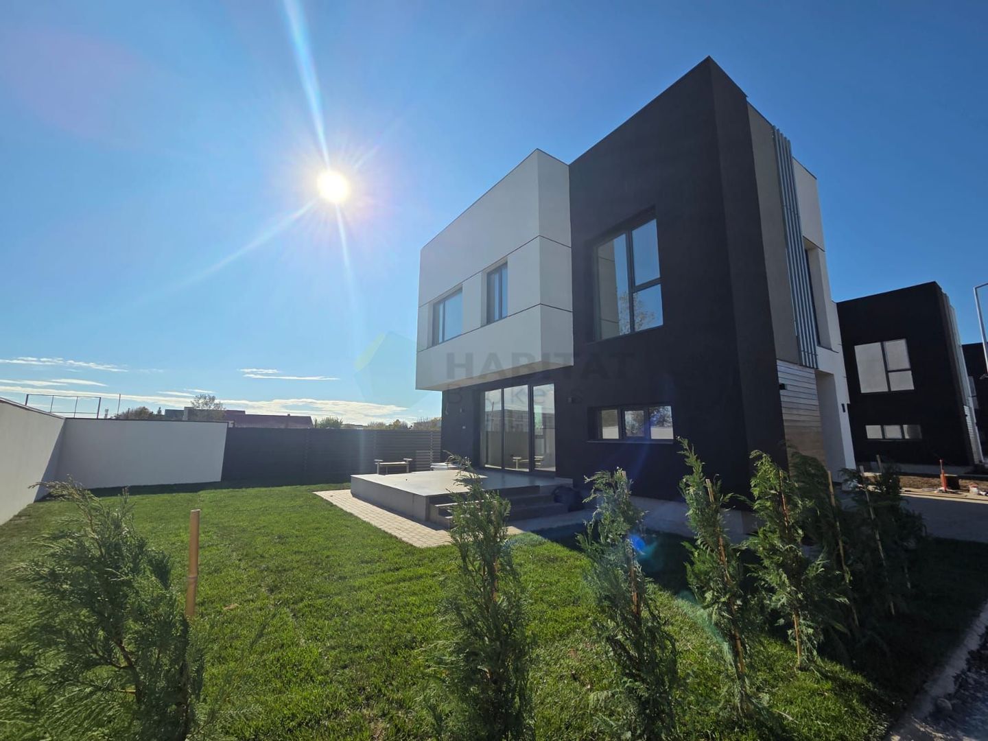 Vila Individuale de Lux în Tunari/Panouri fotovoltaice/ Ventiloconvector - Poză 5