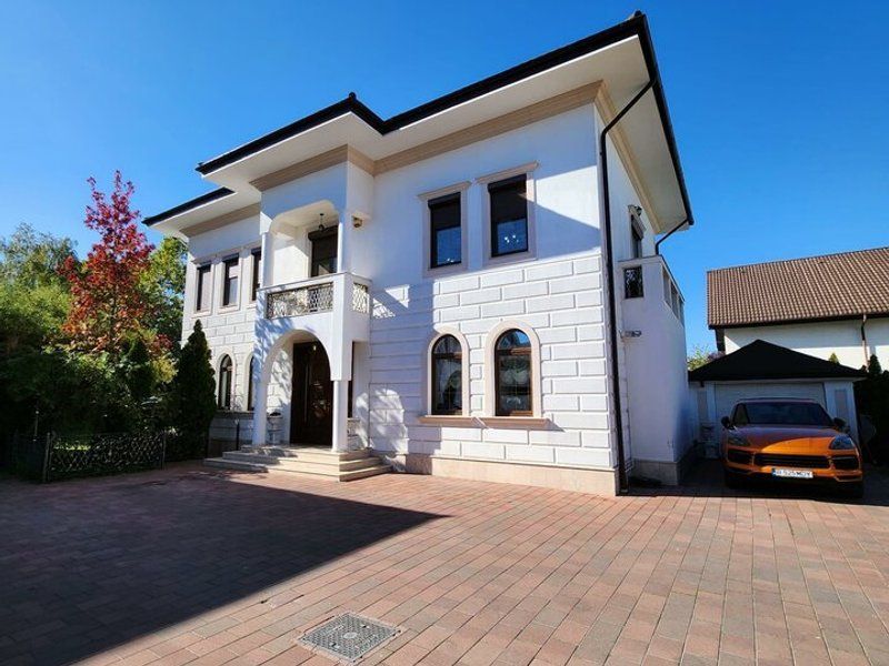 Vila individuala Iancu Nicolae Pipera teren 1000 mp - Poză 1