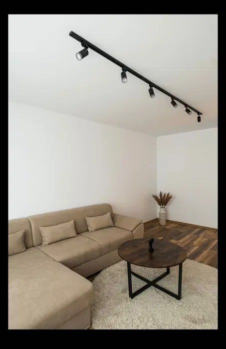 2 Camere Mall Coresi, mobilat si utilat, 620Euro - Poză 5