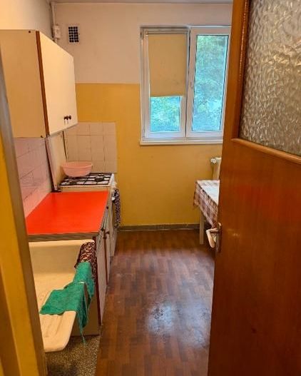 De vanzare apartament 3 camere Titan -Minis - Poză 6