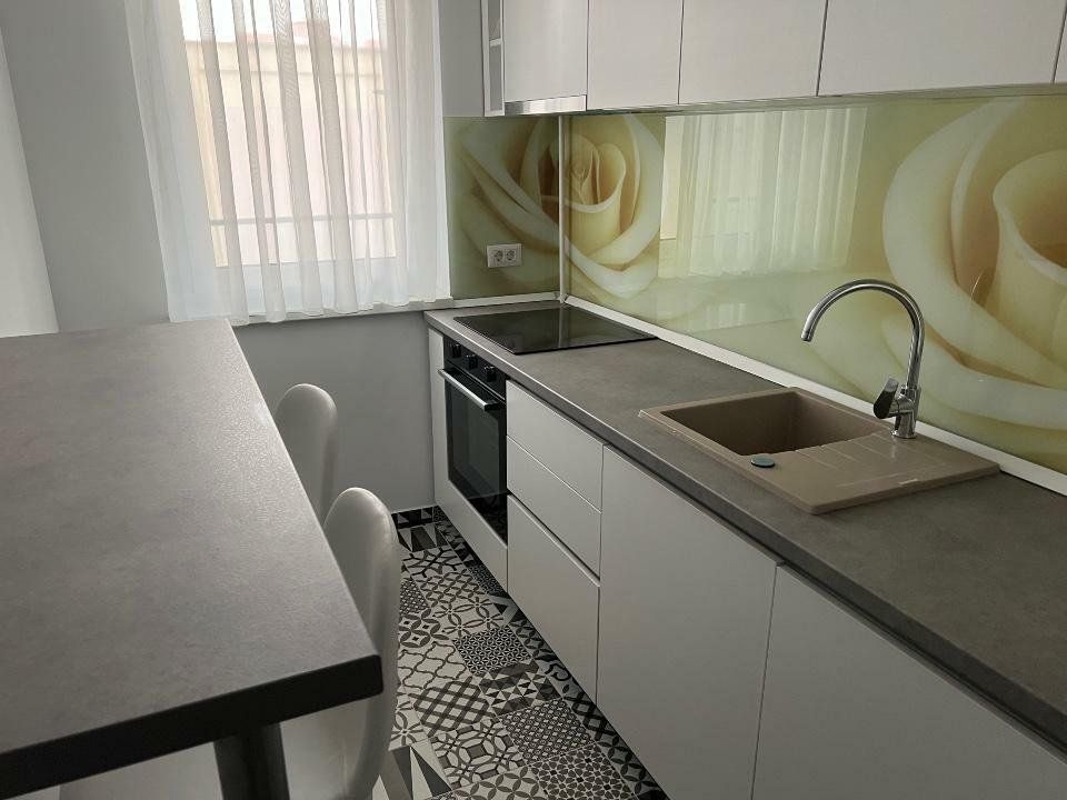 Apartament 13 septembrie, sebastian - Poză 4