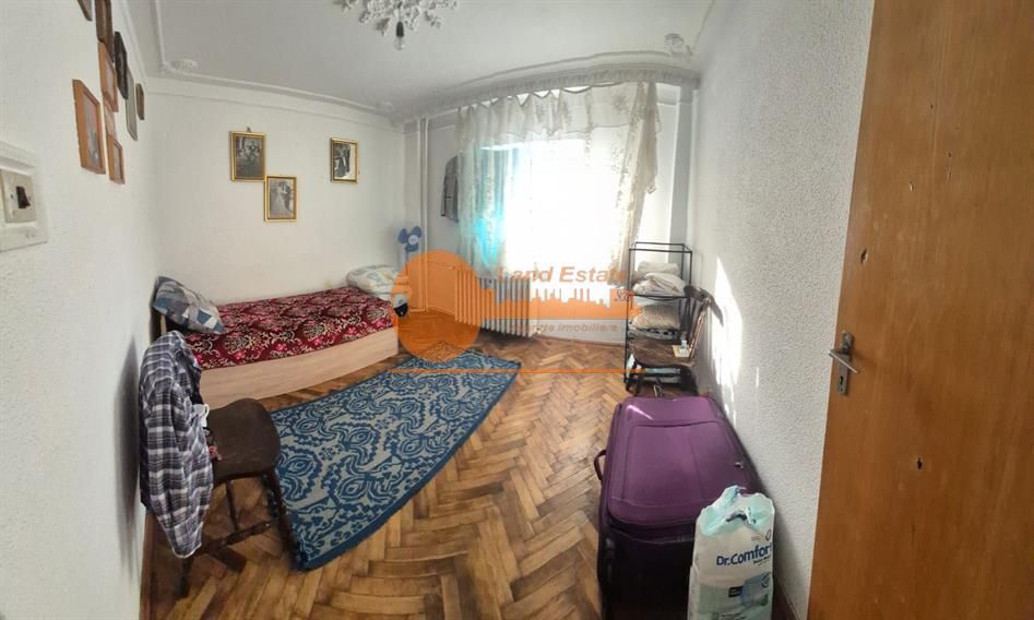 Apartament cu 2 camere in zona Margeanului-Rahova - Poză 1