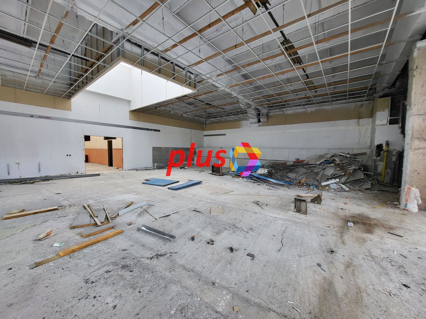 Spatiu de birouri la etaj 1 - 800 mp # Plus-imo.ro - Poză 4