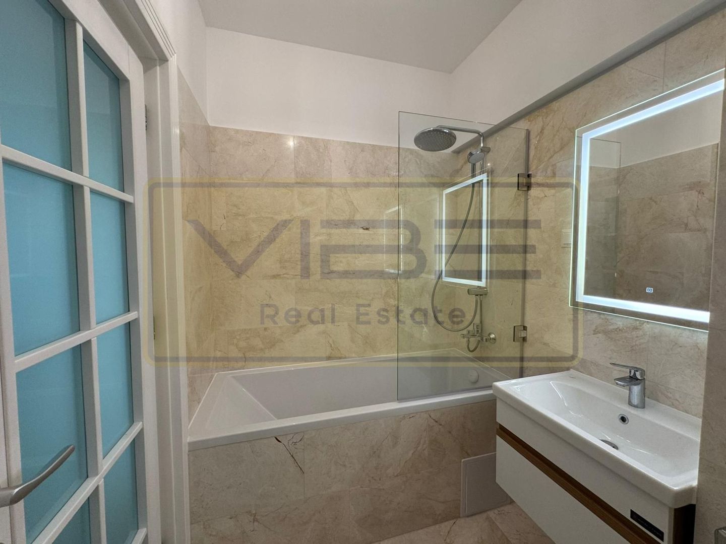 Apartament Copou 1 camera+parcare subterana Royal Town - Poză 13