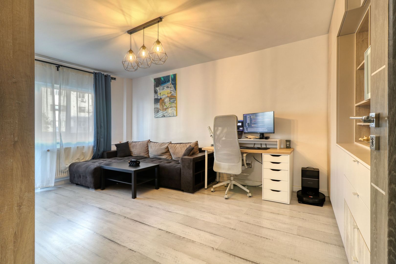 Victoriei- Banu Manta- 3 camere, renovat integral, 0% Comision - Poză 3
