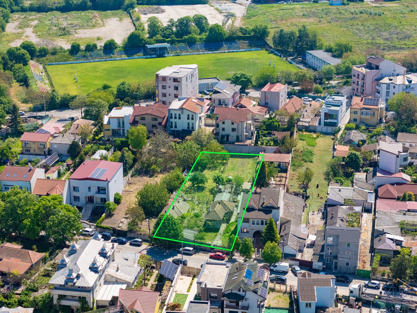 Teren rar, 1600 mp in zona Stadion | Deschidere 25 m | Utilitati - Poză 3