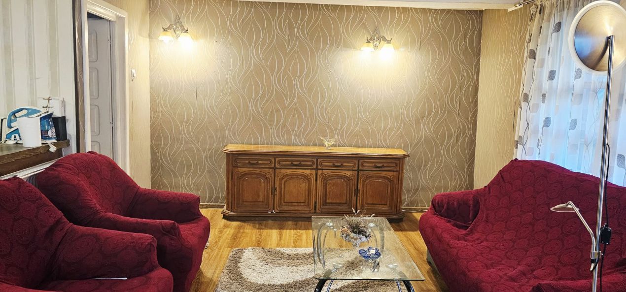 Casa spatioasa langa Belis-zona turistica, curte mare,ciubar - Poză 7
