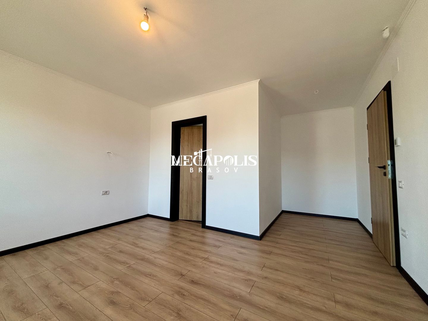Casă pe Parter | 4 Camere | Intabulată | Se Acceptă Credit - Poză 13