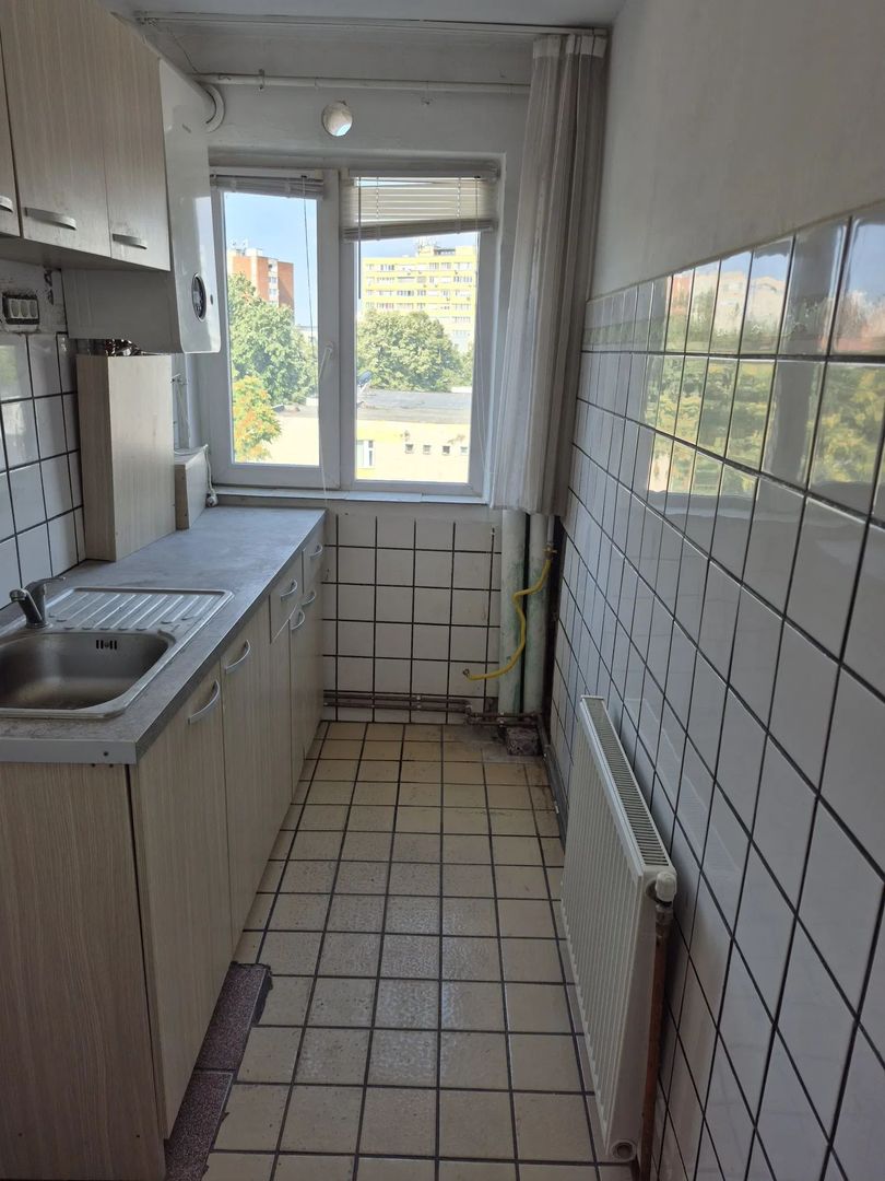 Apartament 3 camere | 55 mp | Centrală proprie | Piața Doina | - Poză 3