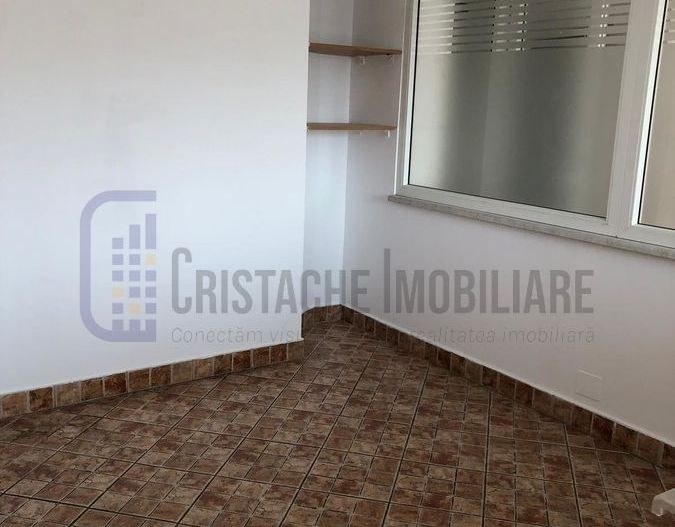 Birou tip duplex_160 mp_contorizare individuala_open space generos + 4 birouri - Poză 6