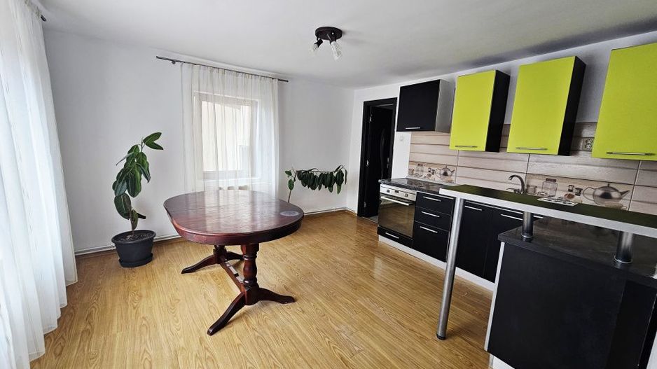 Casa eleganta,zona centrala Aiton,cu ciubar,gradina si panouri fotovoltaice - Poză 6