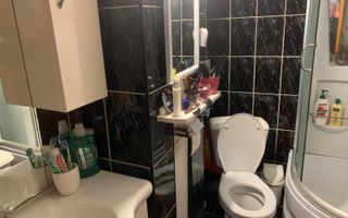 APARTAMENT DE VANZARE 3 CAMERE SIRET - Poză 6