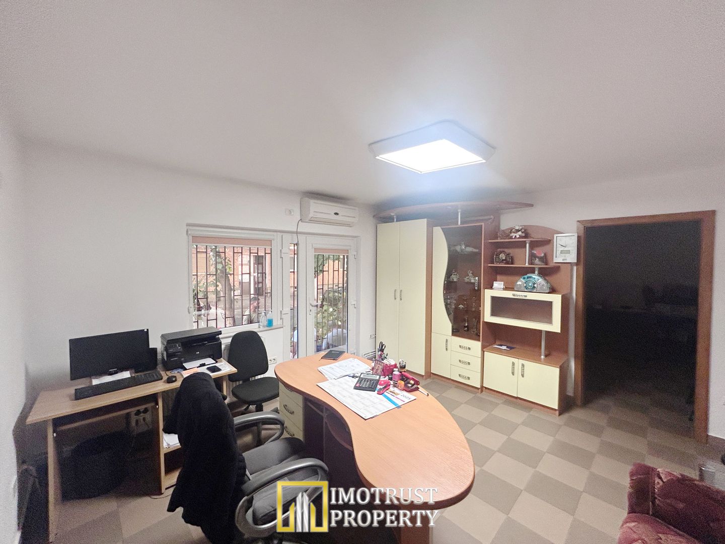 Spatiu de inchiriat - Poză 3