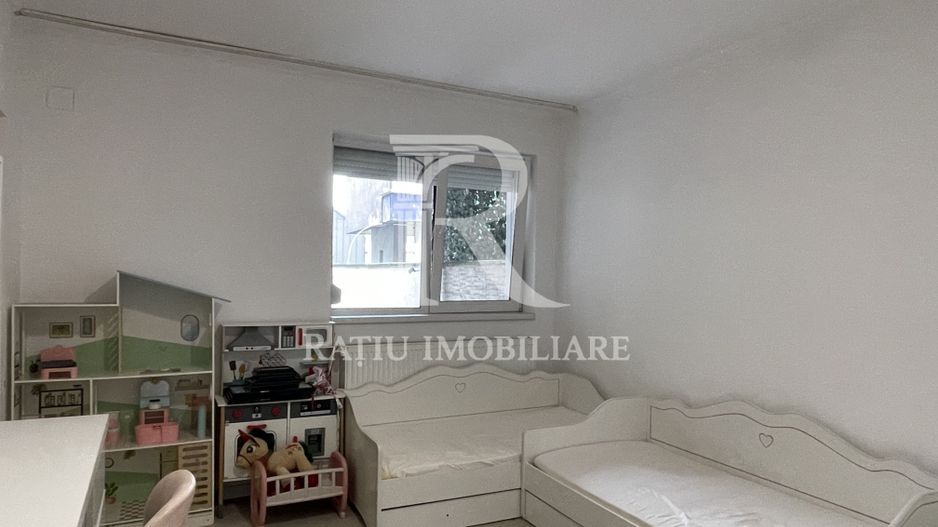 Apartament la casa | 3 Camere | Spitalul Judetean | Oradea - Poză 11