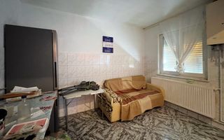 Investiție Rară: 2 Camere Ultracentral + Garaj Mare. - Poză 5