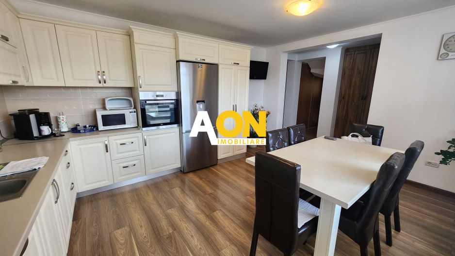 Duplex modern cu 2 apartamente independente, 173mp utili, Alba Micesti - Poză 2