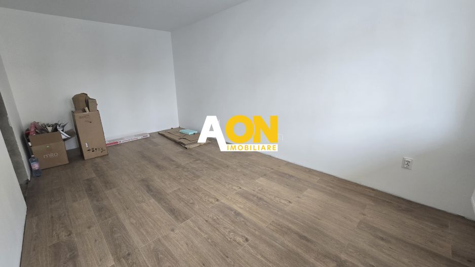Apartament 1 Camera, Etaj 1, Zona Bd Transilvaniei, Complet Renovat - Poză 1
