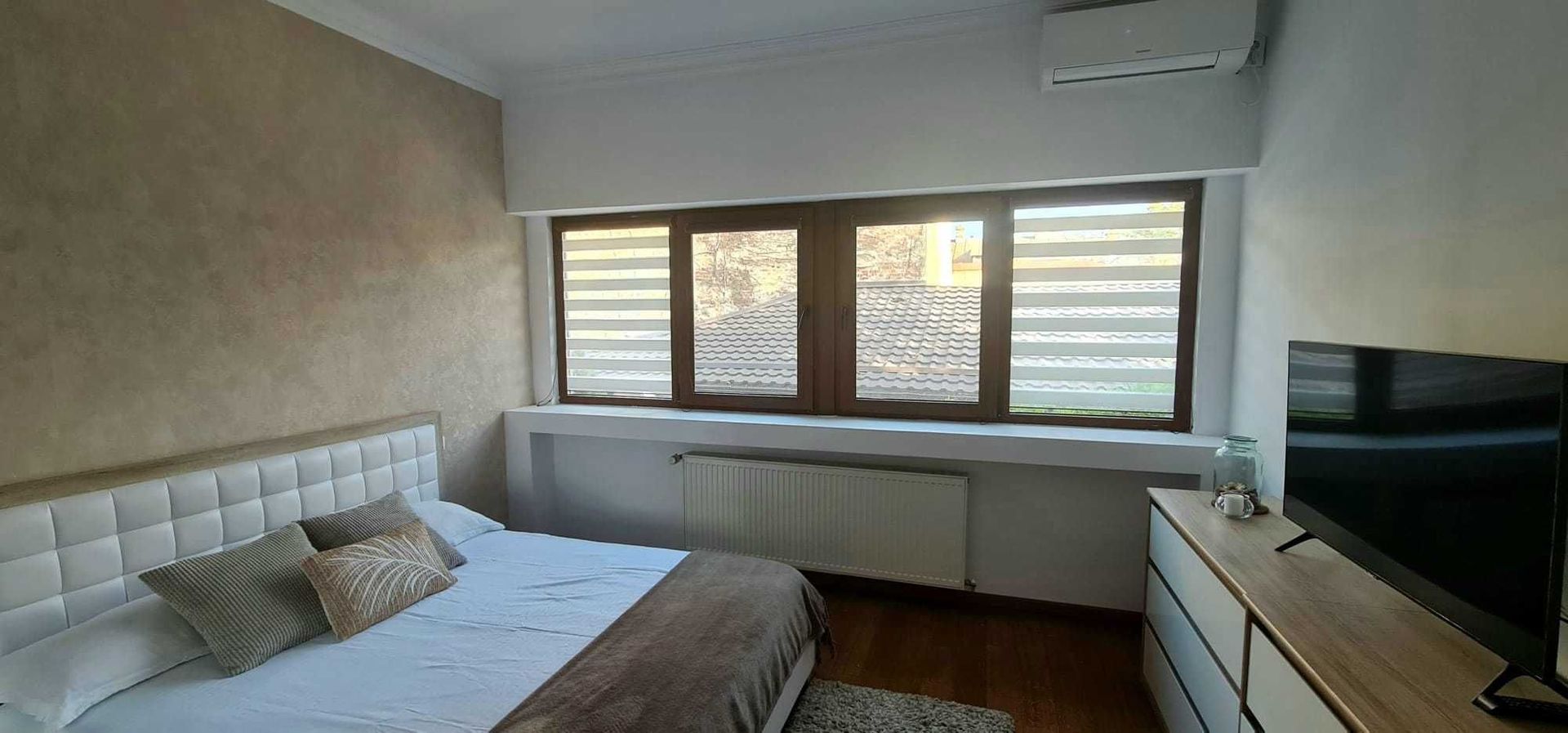 De vanzare Apartament 4 camere lux, ultracentral, sector 1 - Poză 2