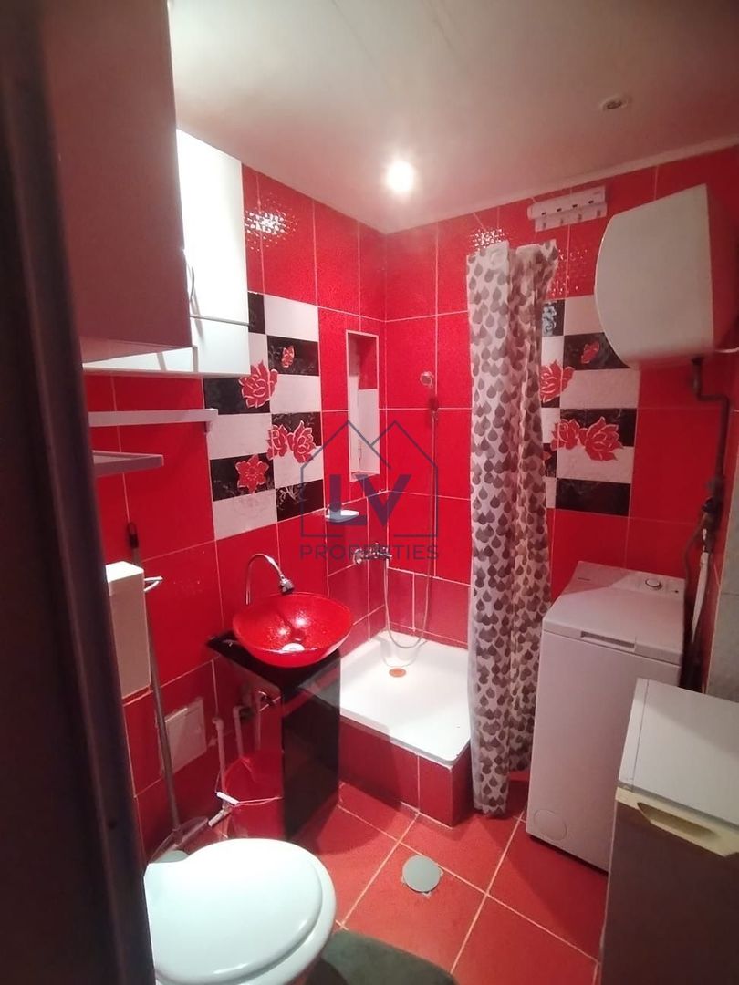 Garsoniera de vanzare-centru - Poză 3