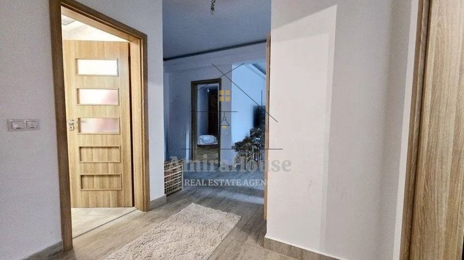 Apartament 4 camere, 90 mp, parcare, finisat, cartier Europa - Poză 8