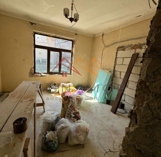 Casa 3 camere, ultracentral, fara trafic auto, Campina, Prahova - Poză 13