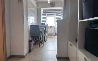 Primitor și luminos! Vânzare apartament cu 2 camere în M6, Târgoviște. - Poză 8