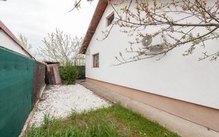 Casa in Albota, 3 dormitoare, curte 456 mp | Zona linistita, aproape de Pitesti! - Poză 10