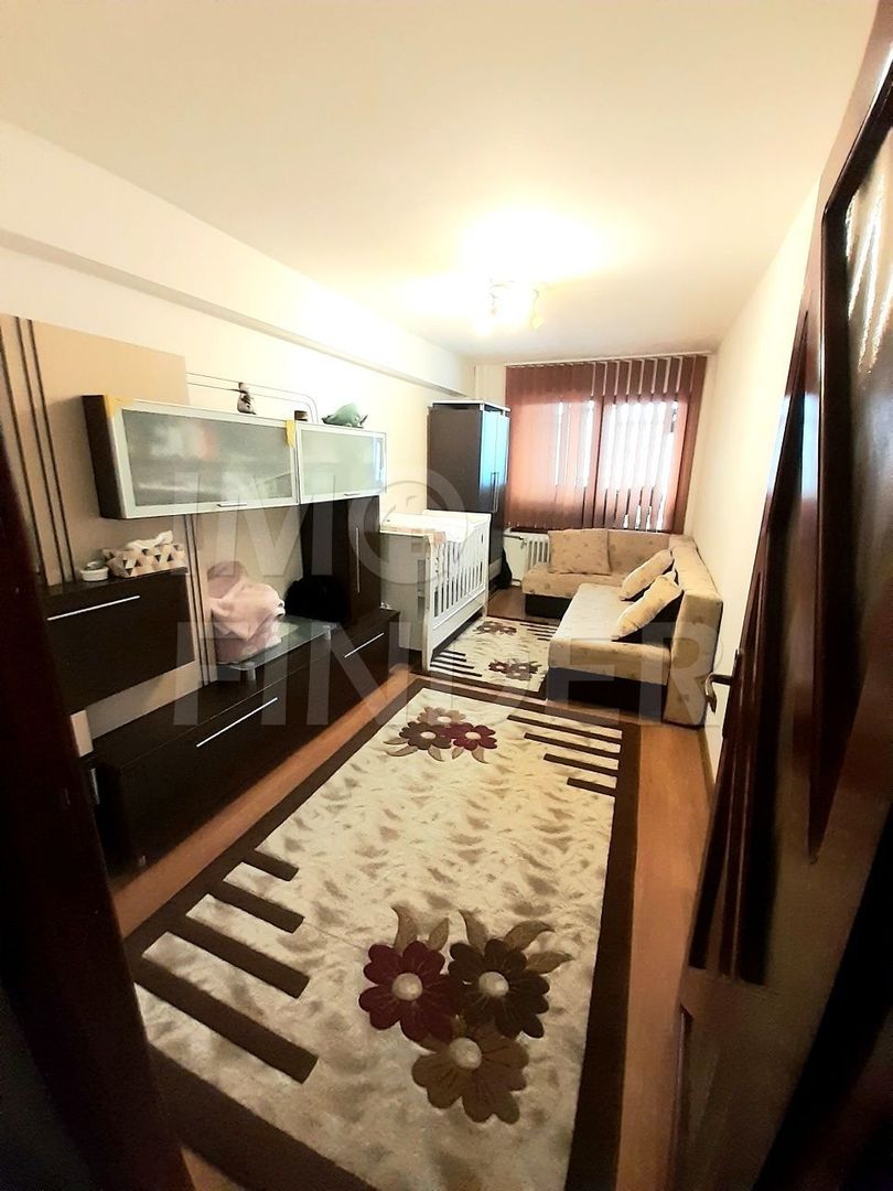 2 camere decomandate etaj2 OMV Marasti - Poză 7