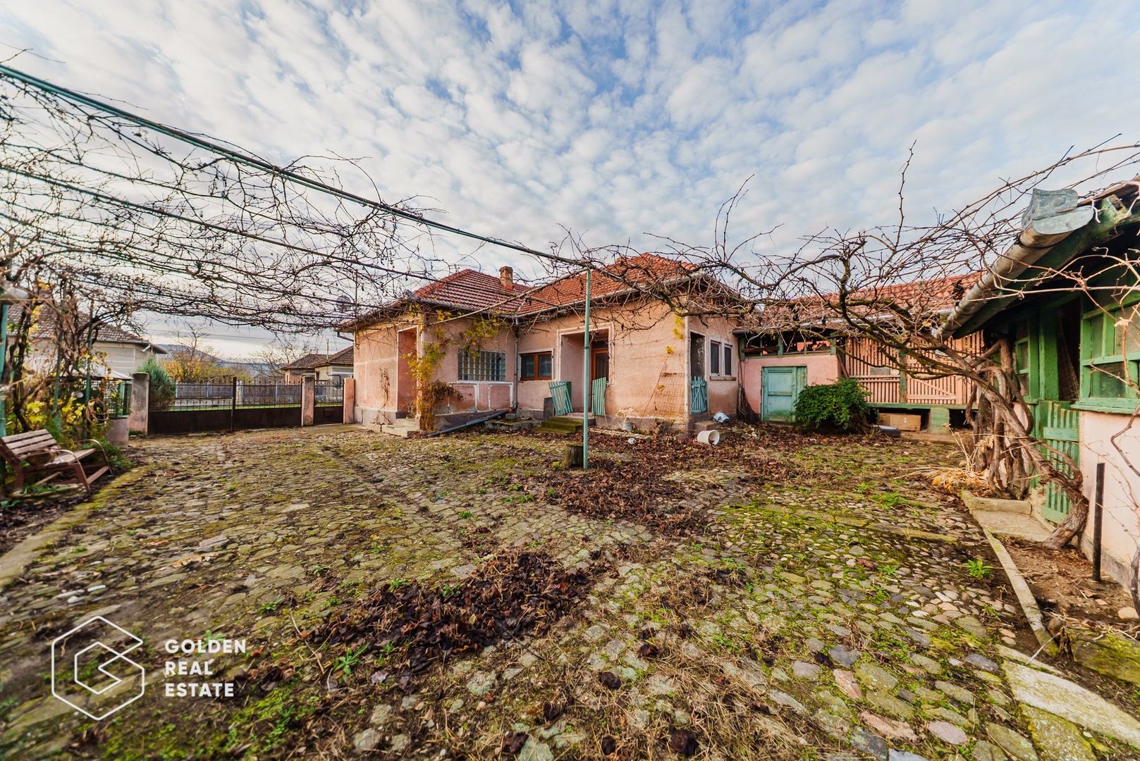 Casa in Ineu, cu teren de 1522 mp, comision 0% - Poză 17