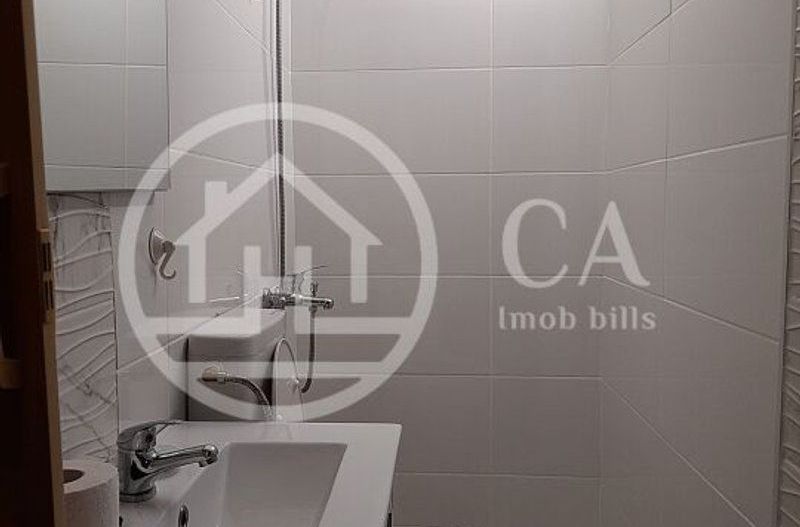Apartament cu o camera de vanzare Ultracentral Oradea - Poză 8