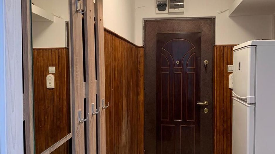 Medicina  | 2 Camere | Renovat Recent. - Poză 10