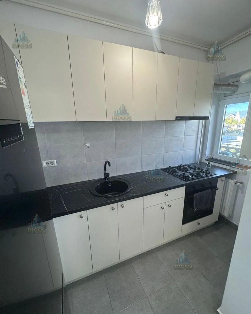 Apartament modern 2 camere cu parcare – Str. Biruinței, 550 €/lună - Poză 2