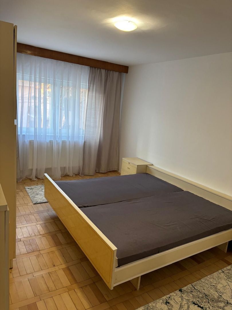 Complexul Studentesc | 2 camere | Decomandat | Centrala Proprie - Poză 2