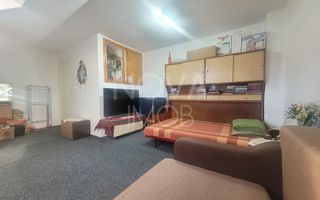 Apartament tip mansarda cu balcon, mobilat-utilat, Valea Aurie - Poză 9