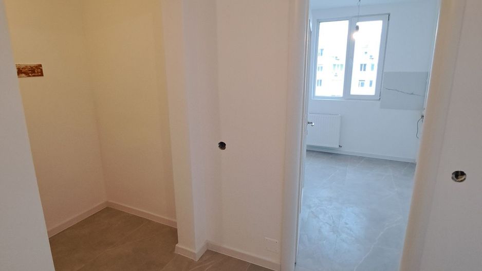 Vanzare apartament 2 camere - Poză 4