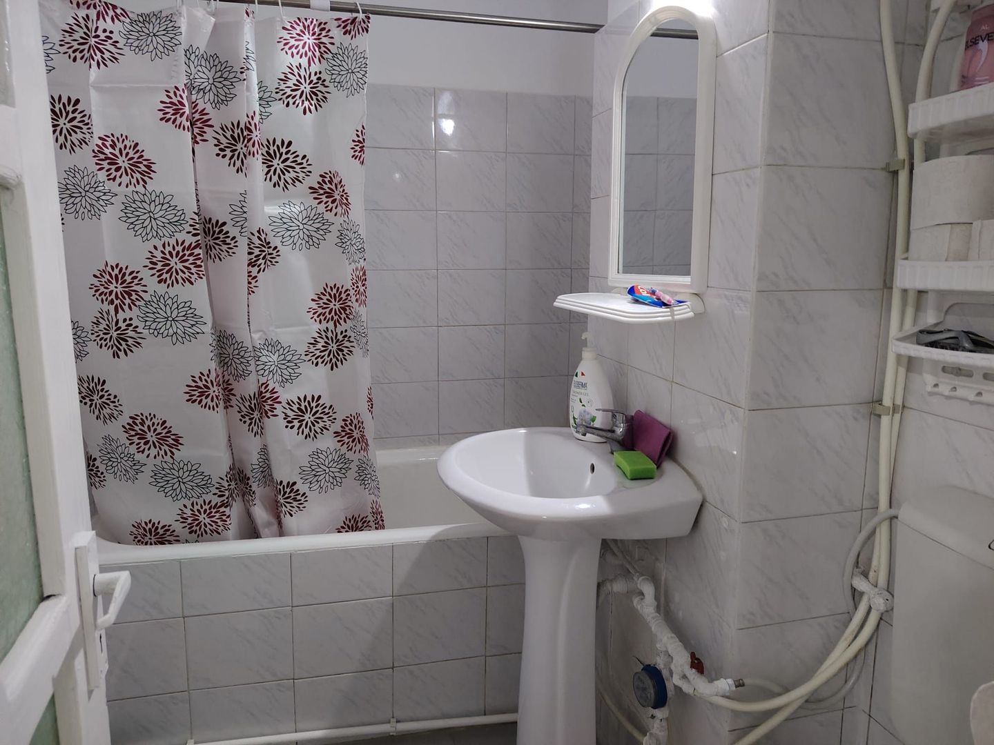 Apartament 1 camera Faleză (vizavi de Palatul Navigației)-etajul2 - Poză 5