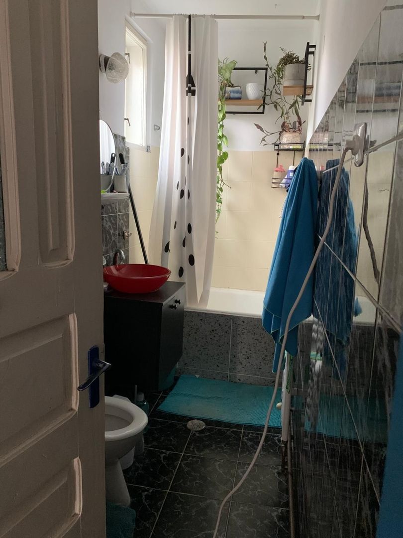Casa 110 mp cu posibilitae de mansardare si curte cu potential - 7 strazi Gruia - Poză 5