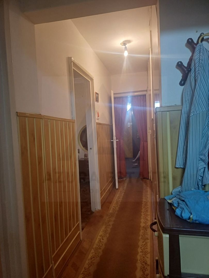 Apartament 4 camere 85 mp utili etaj 1 si pivnita in zona Vasile Aron - Poză 10